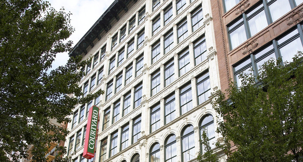 Courtyard By Marriott Pittsburgh Downtown Hotel Екстериор снимка